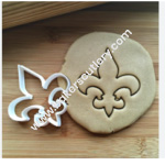 Baker's Cutlery® 2 Pcs Patchwork Cutters Fleur De Lys Patchwork Cookie Cutter Plastic Sugarcraft Tools